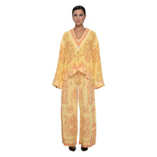 Load image into Gallery viewer, INDIAN PAINT BRUSH BUTTON KIMONO JACKET
