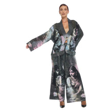 Load image into Gallery viewer, LOTUS LADY BUTTON KIMONO JACKET
