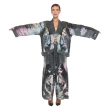Load image into Gallery viewer, LOTUS LADY BUTTON KIMONO JACKET
